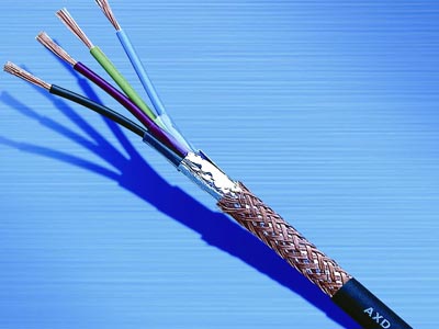 電纜價格:220kV長陽變電站新型組合電纜支架的開發(fā)與應用_no.179