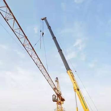 260噸吊車(chē)多少錢(qián)一個(gè)臺(tái)班