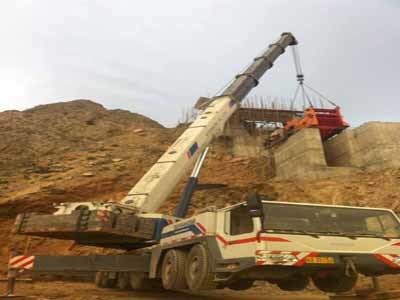 【蘭州誠信的吊車租賃】:甘肅吊裝租賃